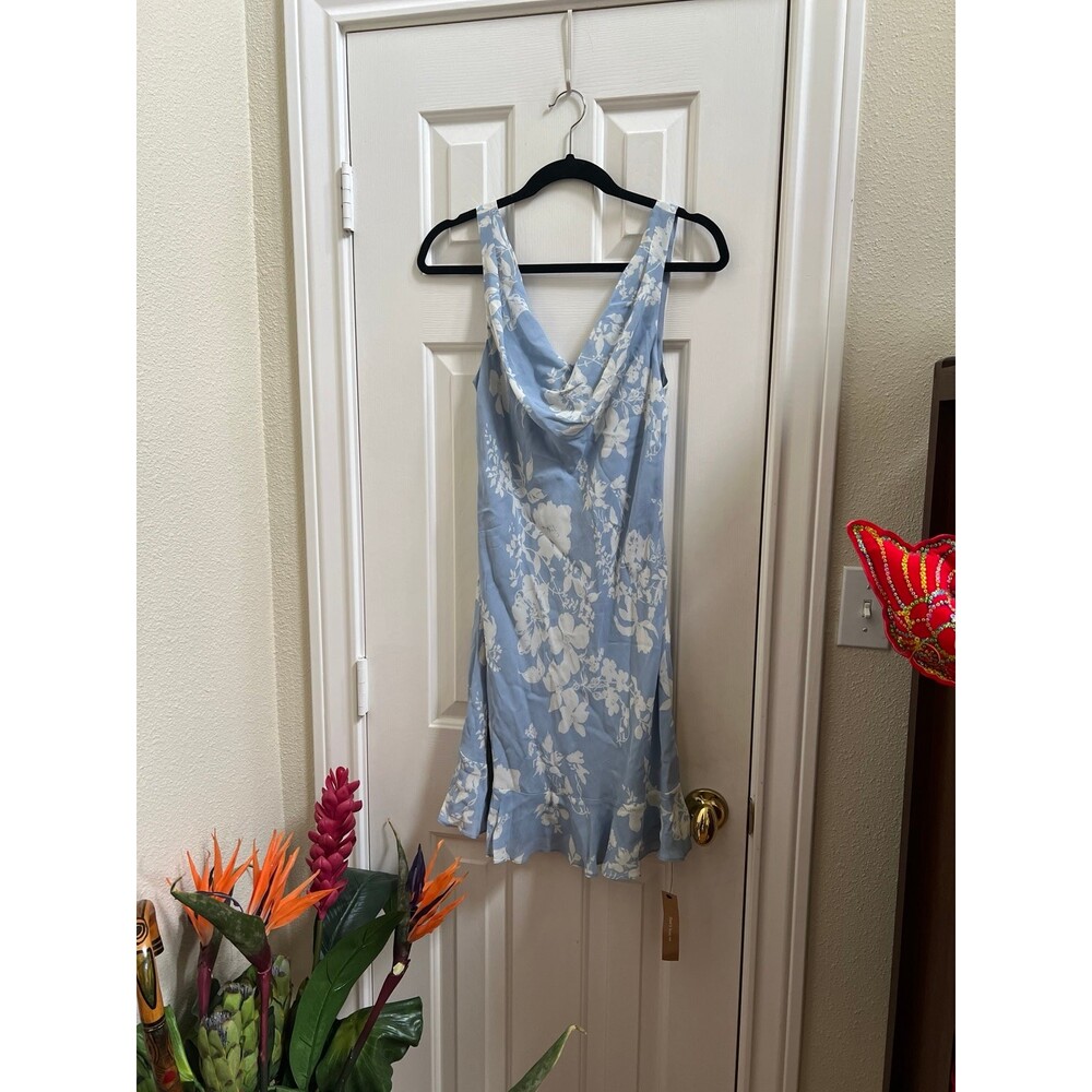 NWT Reformation Rudie Dress size 8 - Picture 3 of 9